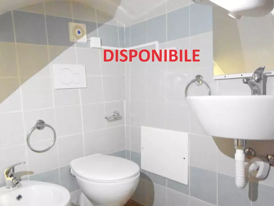 Immagine 4 di Camera in affitto  in via San Carlo 37/C a Sassari