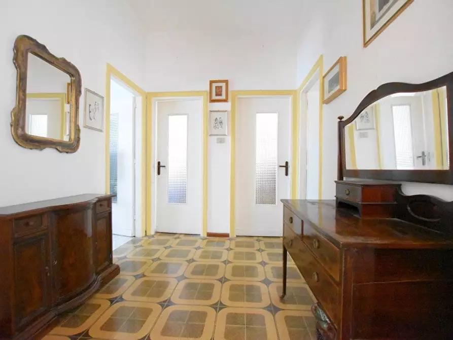 Immagine 16 di Appartamento in vendita  in via Coradduzza 7 a Sassari