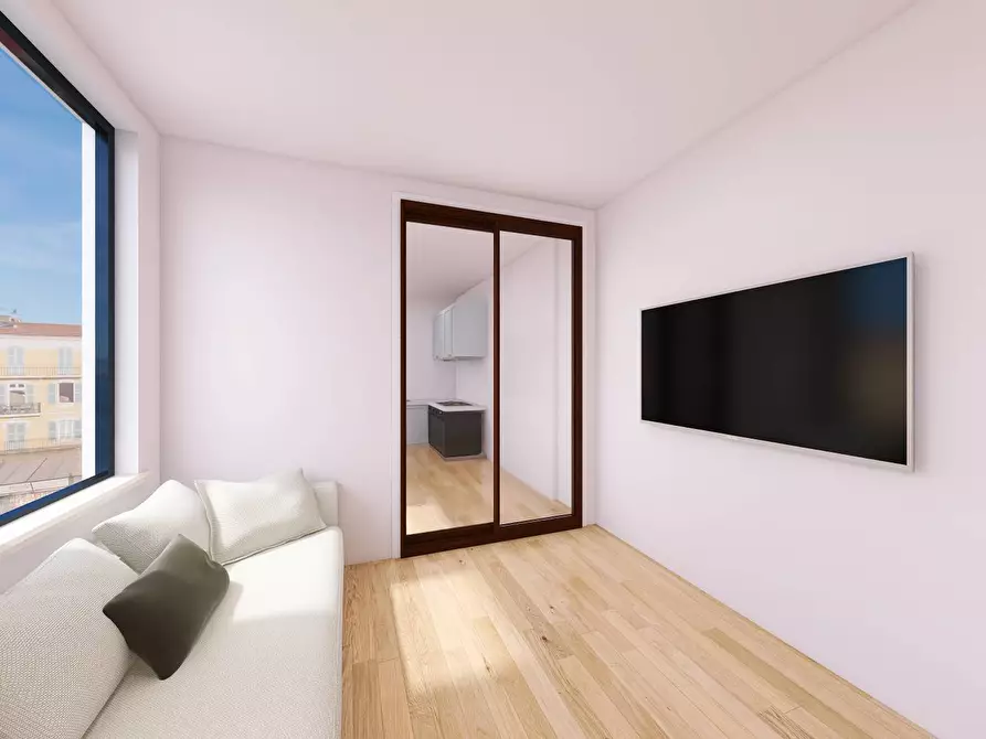 Immagine 2 di Appartamento in vendita  in Via XX Settembre 11 a Cagliari