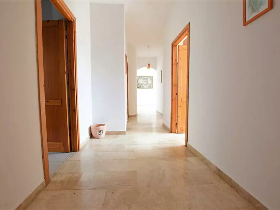 Immagine 11 di Appartamento in vendita  in Brigata Sassari 31 a Badesi