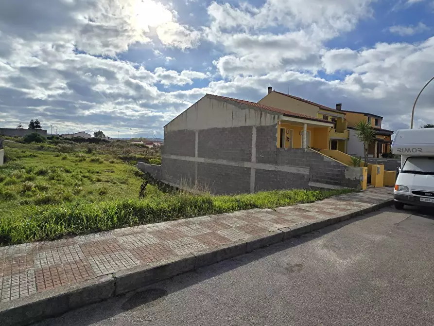 Immagine 26 di Terreno residenziale in vendita  in CIMABUE a Ittiri