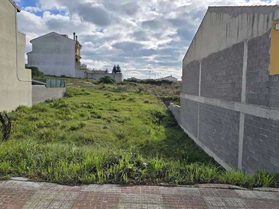 Immagine 28 di Terreno residenziale in vendita  in CIMABUE a Ittiri