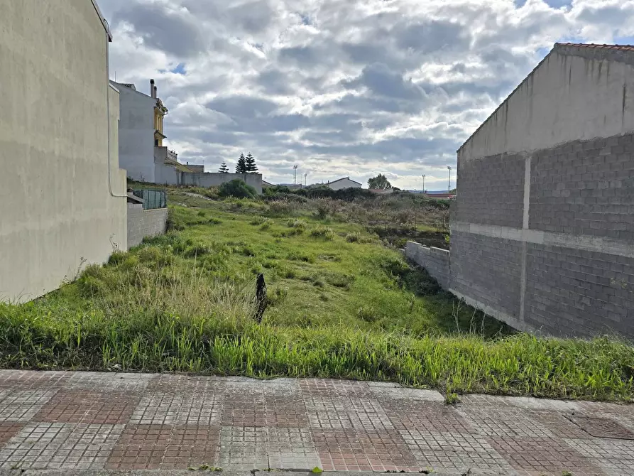 Immagine 30 di Terreno residenziale in vendita  in CIMABUE a Ittiri