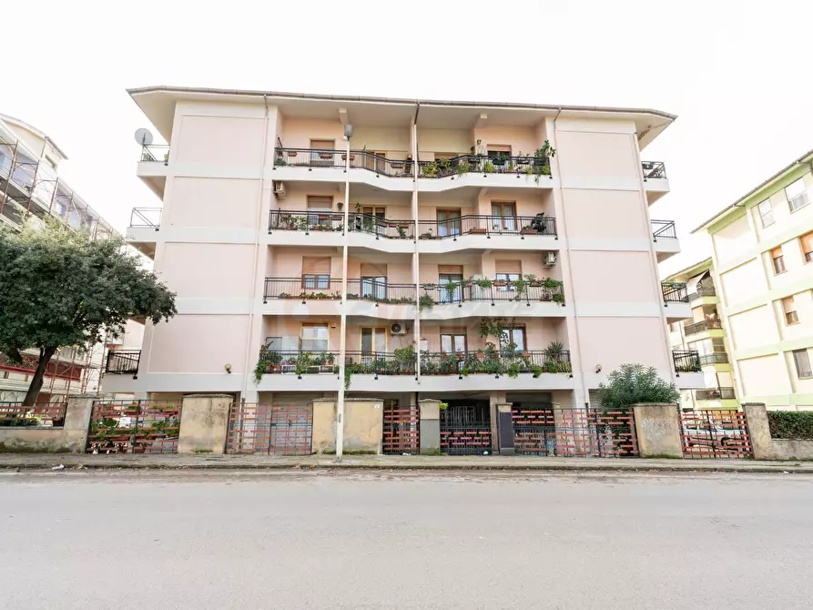 Immagine 39 di Appartamento in vendita  in via Luna e Sole 17 a Sassari