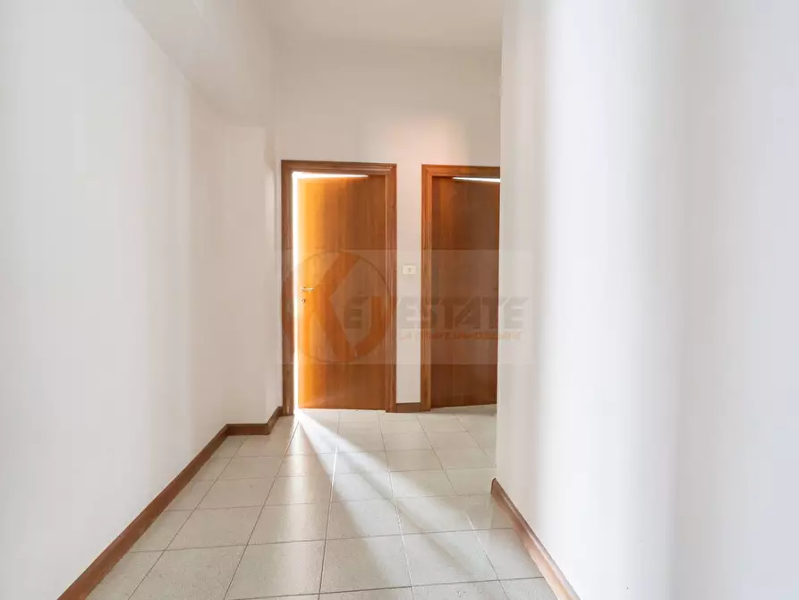 Immagine 19 di Appartamento in vendita  in via Torres 58 a Sassari