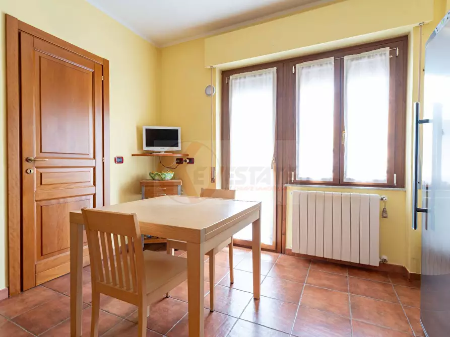 Immagine 10 di Appartamento in vendita  in via Medardo Riccio 1 a Sassari