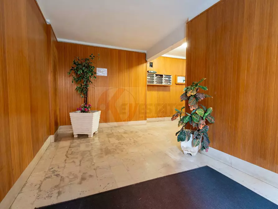 Immagine 29 di Appartamento in vendita  in via Medardo Riccio 1 a Sassari