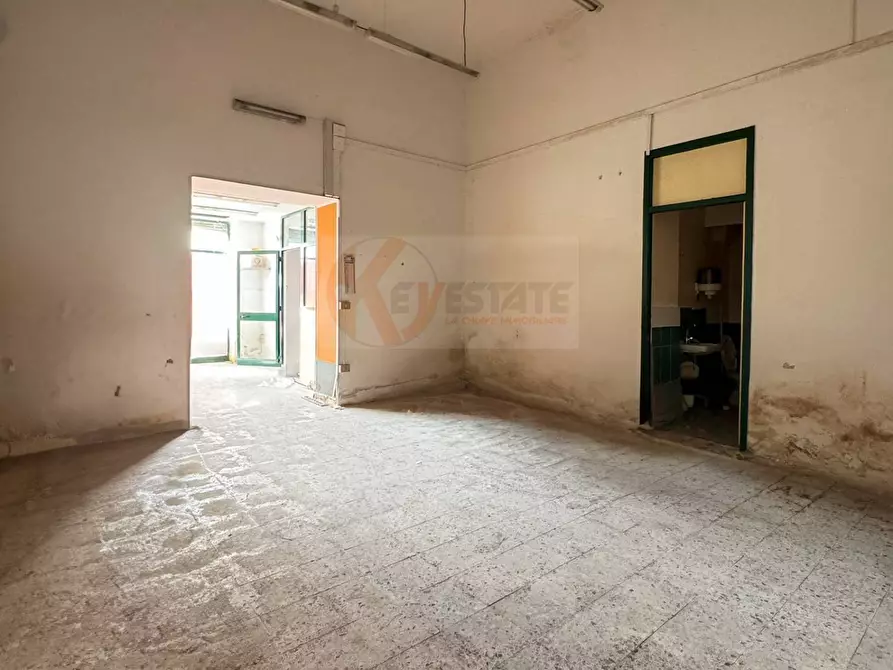 Immagine 9 di Locale commerciale in vendita  in via monsignor saba 11 a Sassari