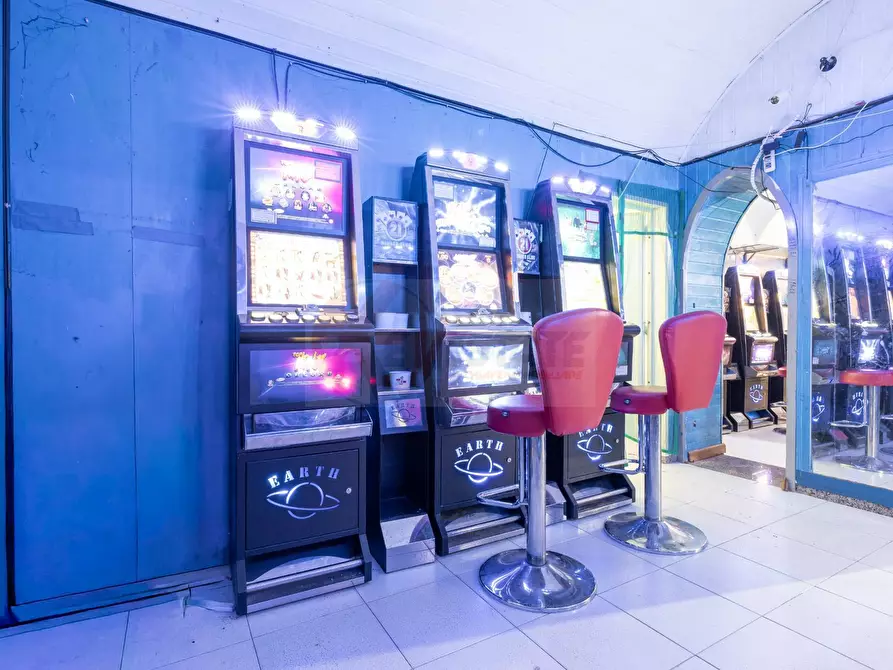 Immagine 4 di Locale commerciale in vendita  in via Rosello 13 a Sassari