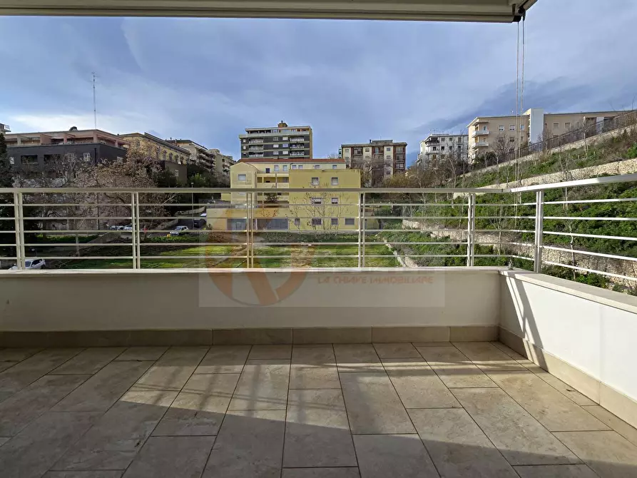 Immagine 34 di Appartamento in vendita  in via Matta 2/r a Sassari