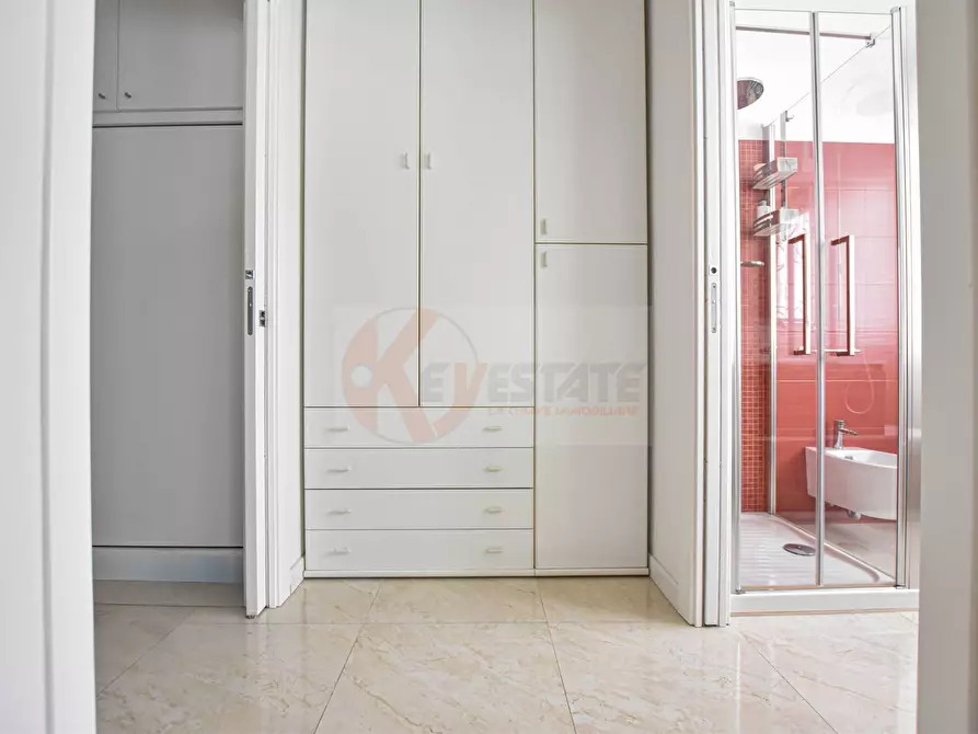 Immagine 30 di Appartamento in vendita  in via Matta 2/r a Sassari