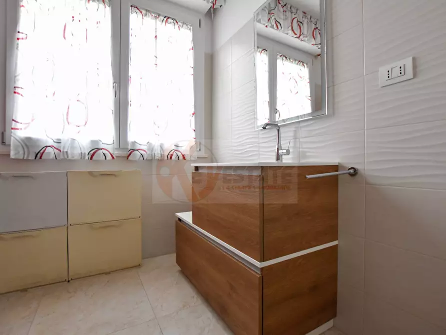 Immagine 26 di Appartamento in vendita  in via Matta 2/r a Sassari