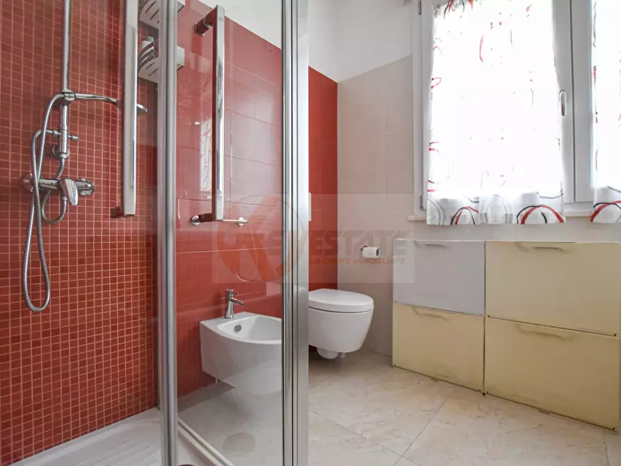 Immagine 29 di Appartamento in vendita  in via Matta 2/r a Sassari