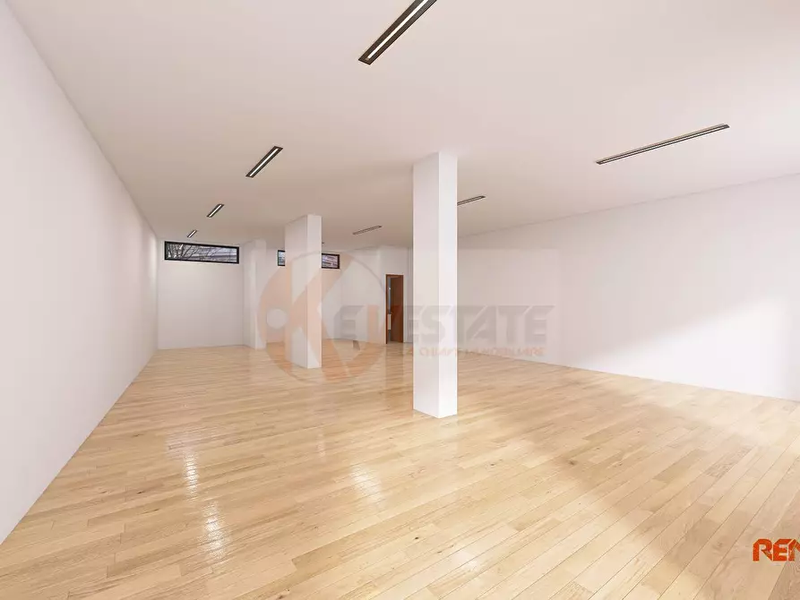 Immagine 6 di Locale commerciale in vendita  in via marogna 14 a Sassari