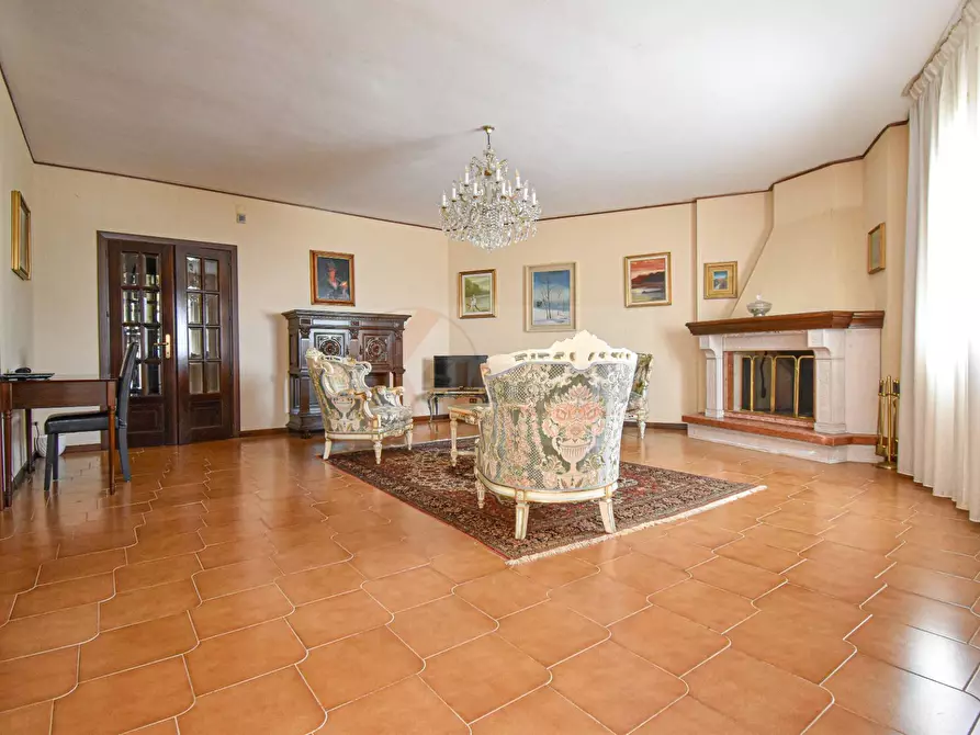 Immagine 8 di Villa in vendita  in REGIONE MACCIA D` AGLIASTRU 166 a Sassari