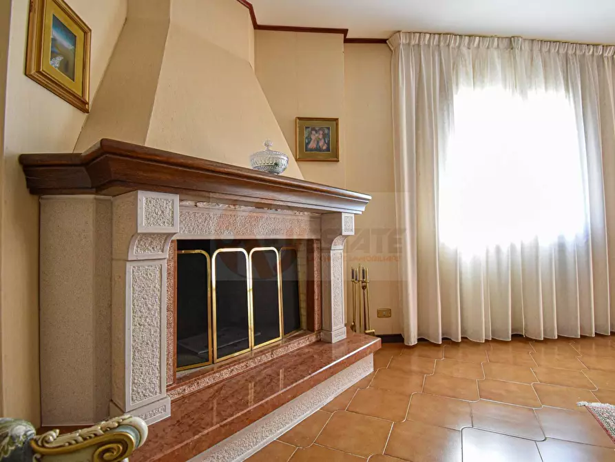 Immagine 11 di Villa in vendita  in REGIONE MACCIA D` AGLIASTRU 166 a Sassari