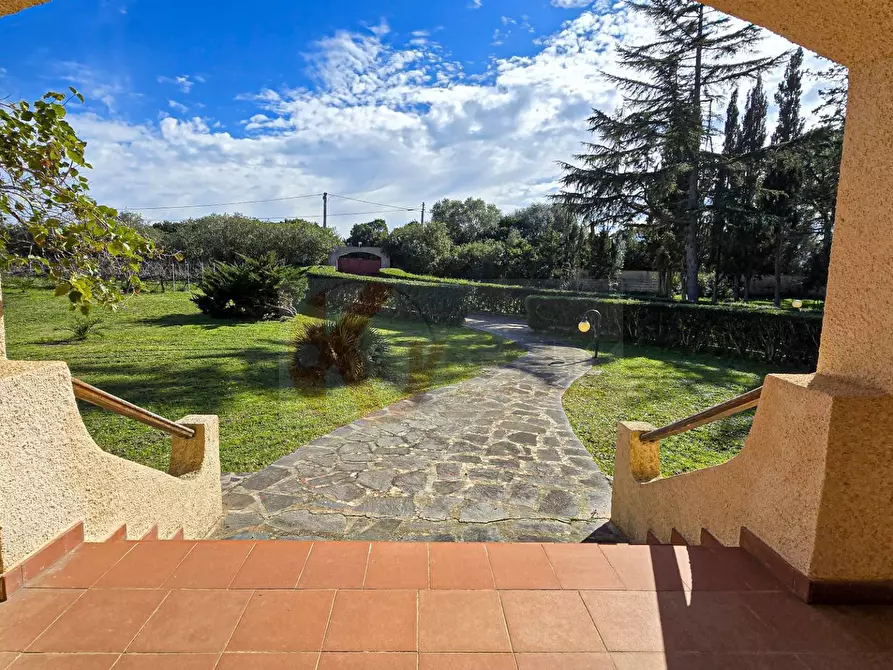 Immagine 52 di Villa in vendita  in REGIONE MACCIA D` AGLIASTRU 166 a Sassari