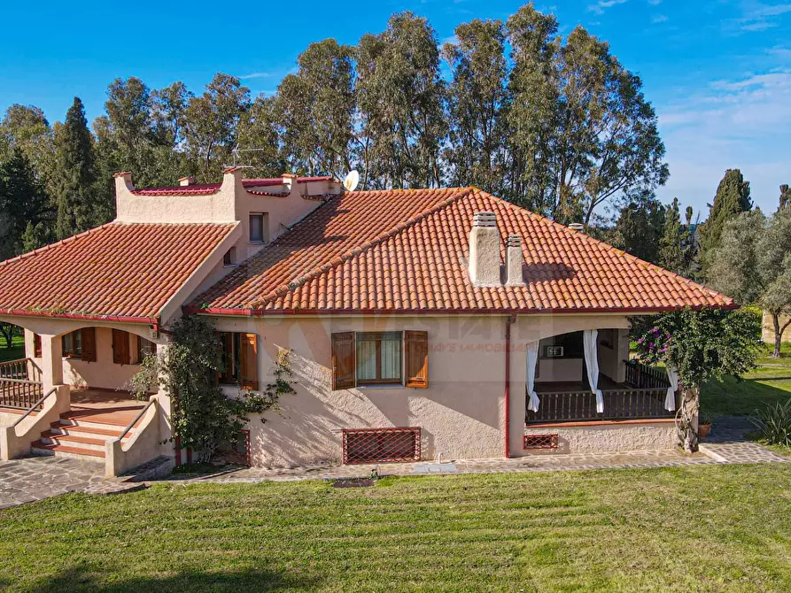 Immagine 73 di Villa in vendita  in REGIONE MACCIA D` AGLIASTRU 166 a Sassari