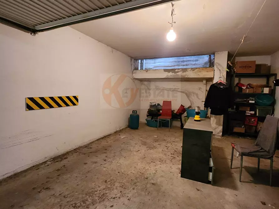 Immagine 3 di Box auto in vendita  in Via Millelire 11 a Sassari