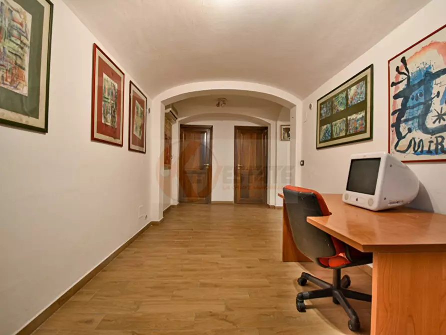 Immagine 11 di Appartamento in vendita  in via Zanfarino 37 a Sassari
