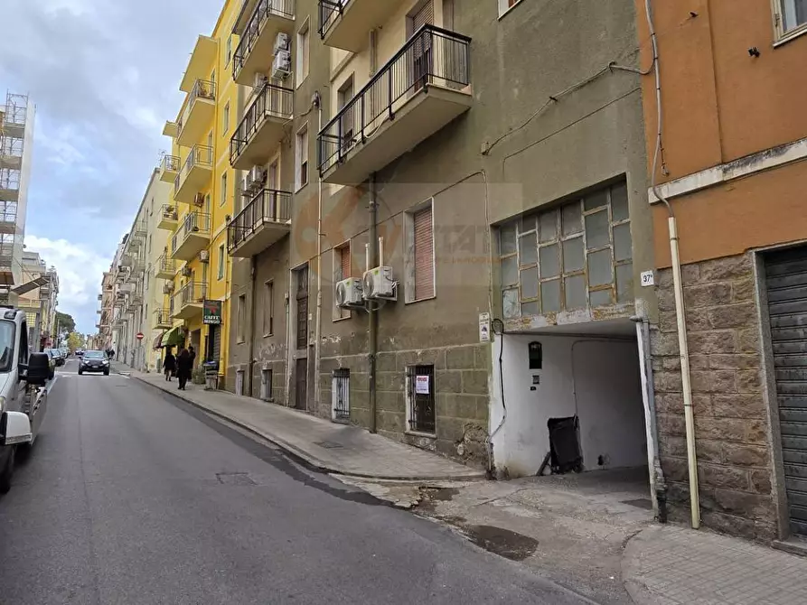 Immagine 17 di Appartamento in vendita  in via Zanfarino 37 a Sassari