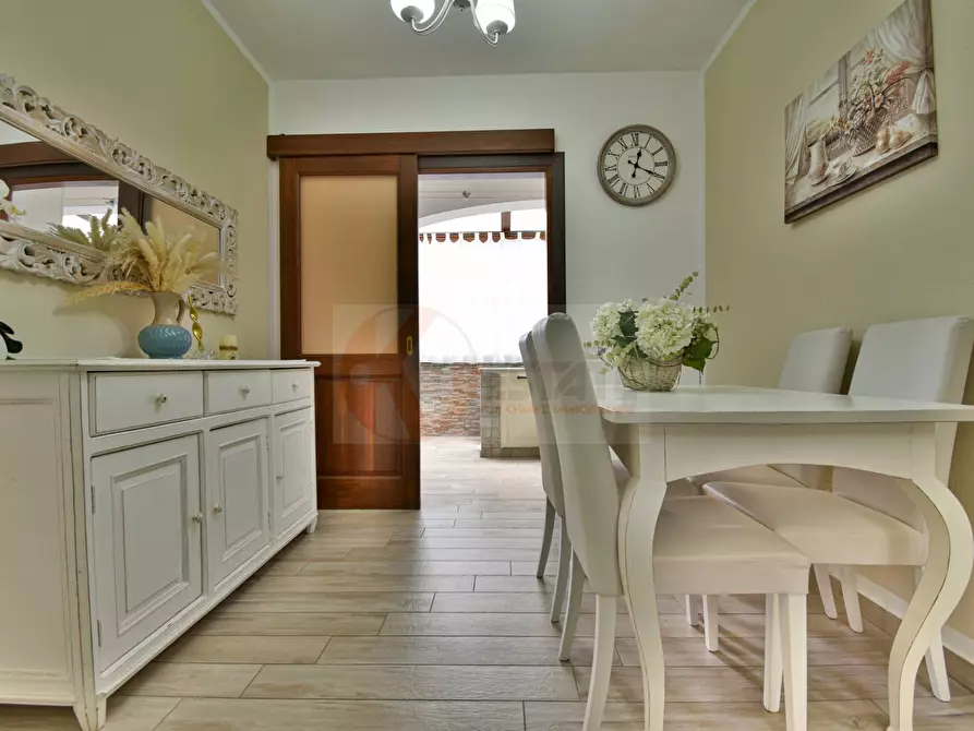 Immagine 9 di Villetta a schiera in vendita  in Via Donizetti 32 a Olbia