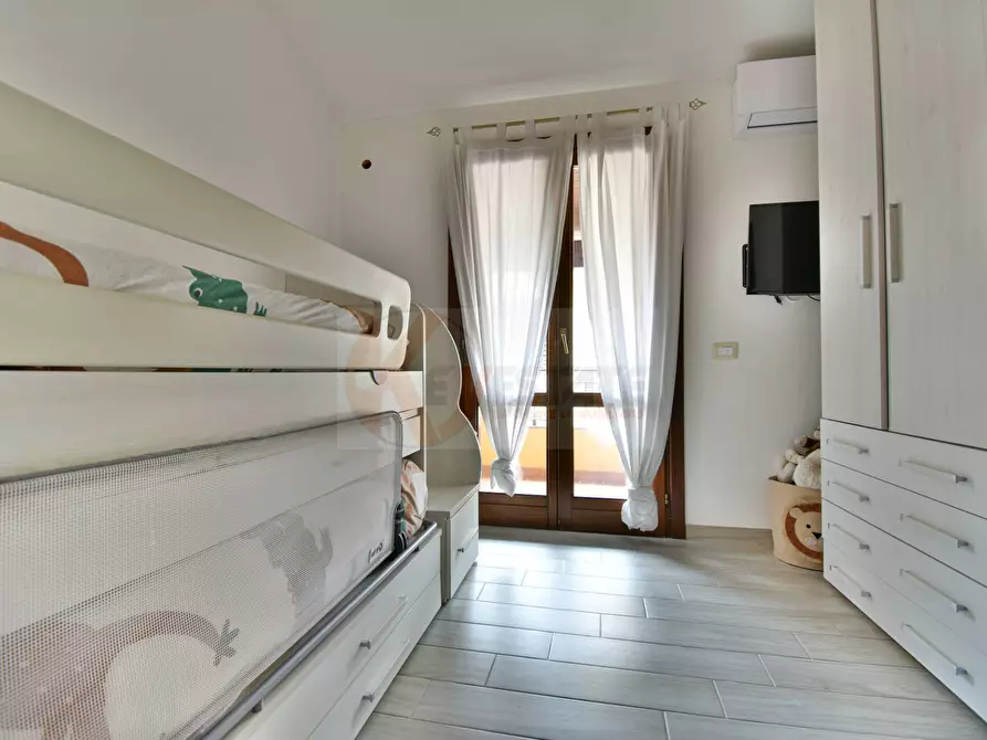 Immagine 26 di Villetta a schiera in vendita  in Via Donizetti 32 a Olbia