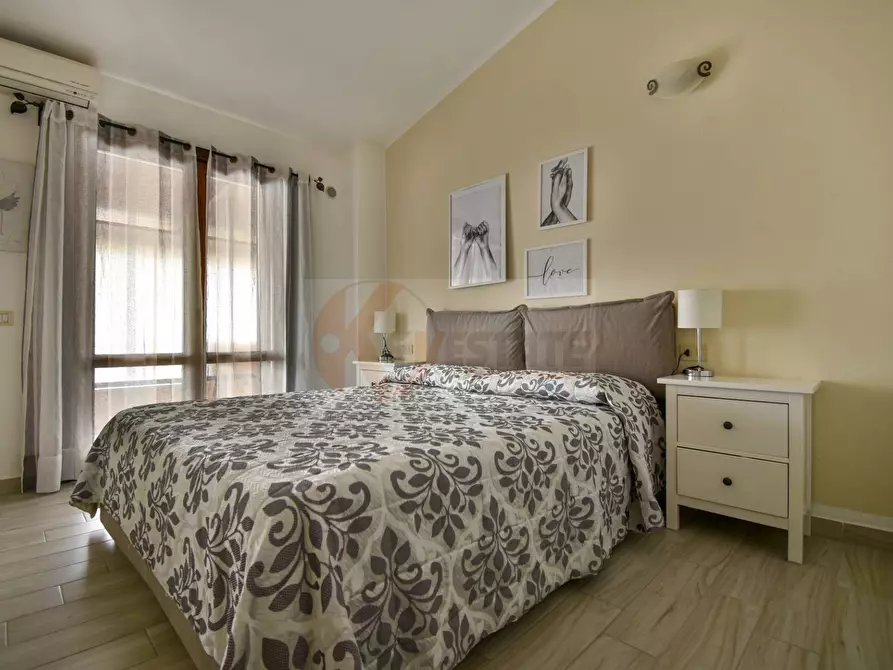 Immagine 20 di Villetta a schiera in vendita  in Via Donizetti 32 a Olbia