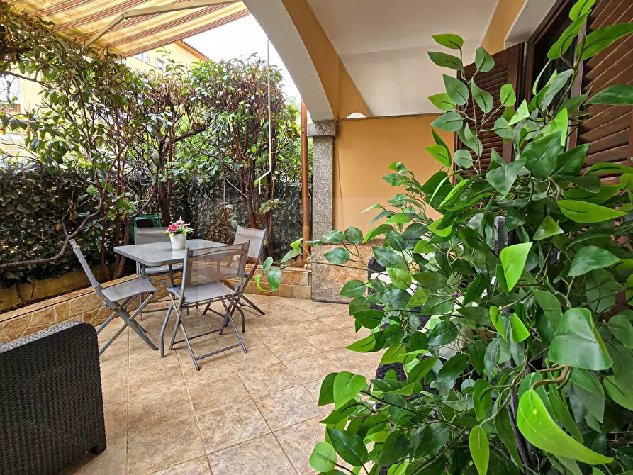 Immagine 4 di Villetta a schiera in vendita  in Via Donizetti 32 a Olbia