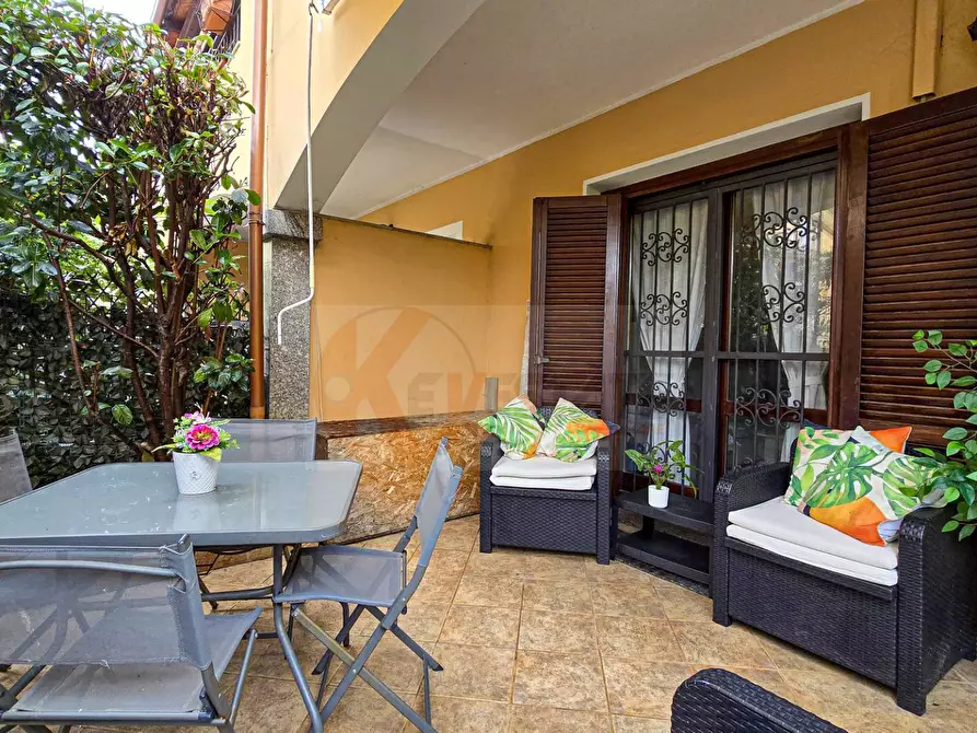 Immagine 1 di Villetta a schiera in vendita  in Via Donizetti 32 a Olbia