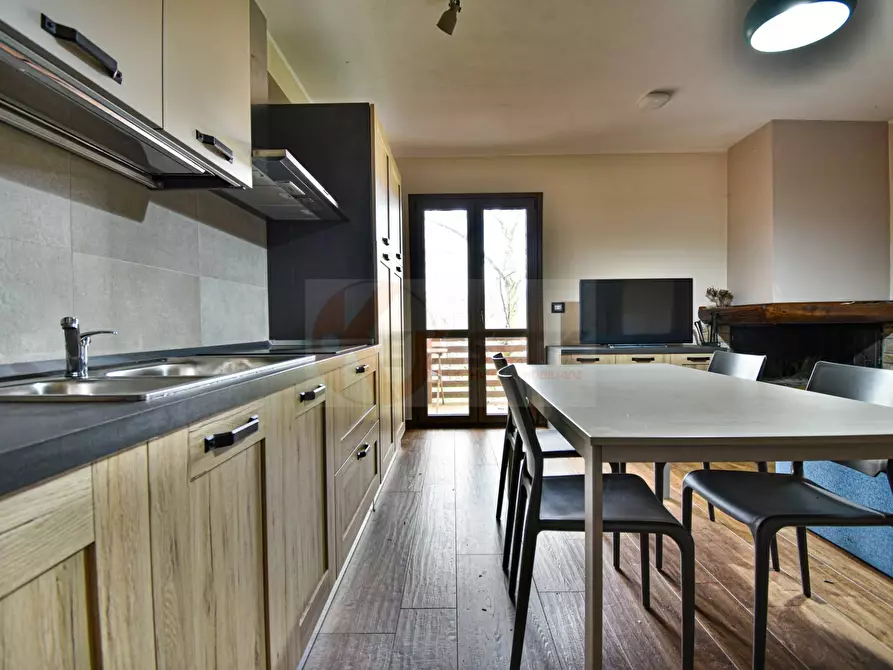 Immagine 3 di Casa indipendente in vendita  in ANTONIO MAXIA 20 a Aritzo