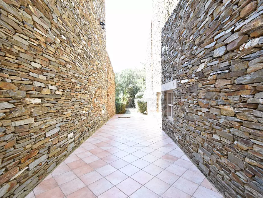 Immagine 34 di Appartamento in vendita  in via Carru e Frau 23 a Banari