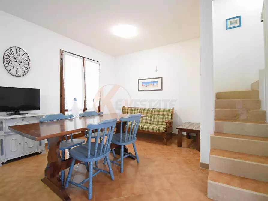 Immagine 6 di Appartamento in vendita  in via Carru e Frau 23 a Banari