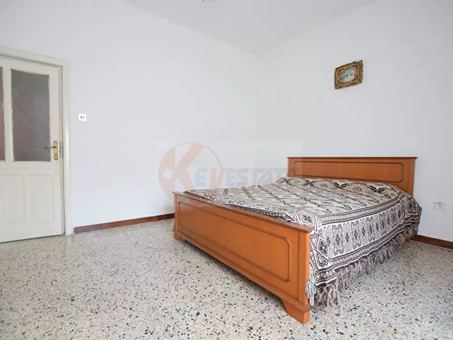 Immagine 14 di Casa indipendente in vendita  in Via E. d'Arborea 46 a Orani