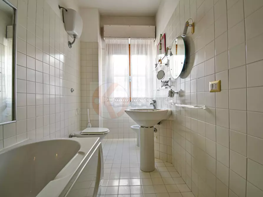 Immagine 27 di Appartamento in vendita  in via Barzini 4 a Sassari