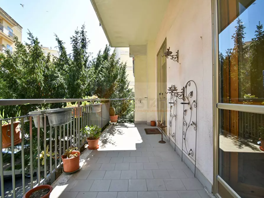 Immagine 13 di Appartamento in vendita  in via Barzini 4 a Sassari