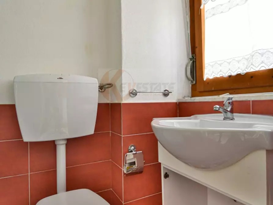 Immagine 29 di Appartamento in vendita  in via Barzini 4 a Sassari