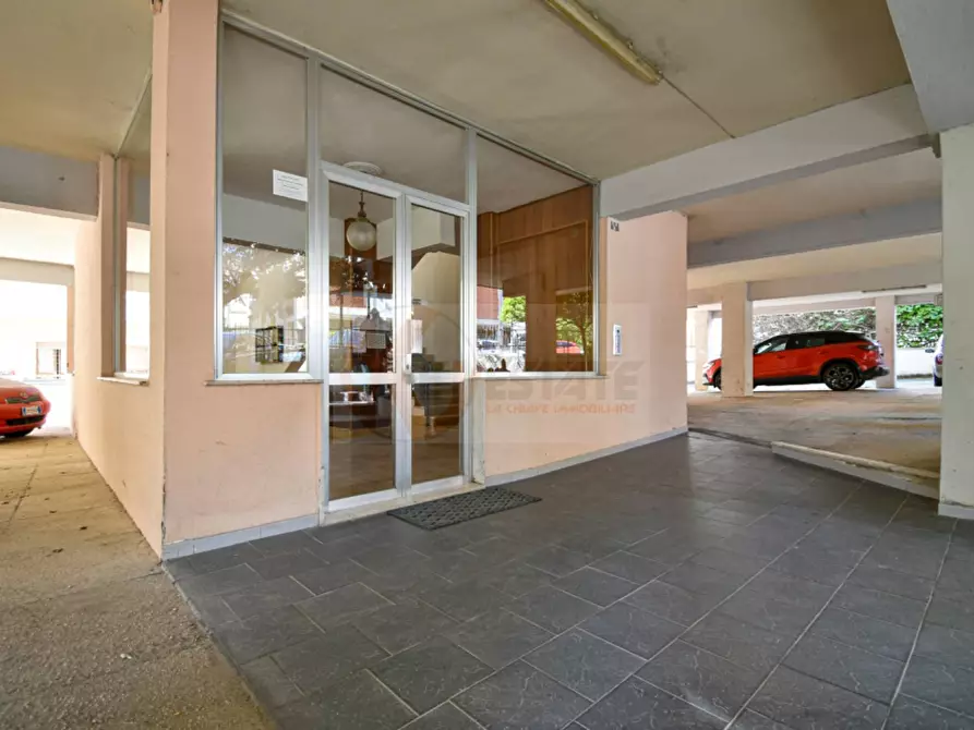 Immagine 34 di Appartamento in vendita  in via Barzini 4 a Sassari