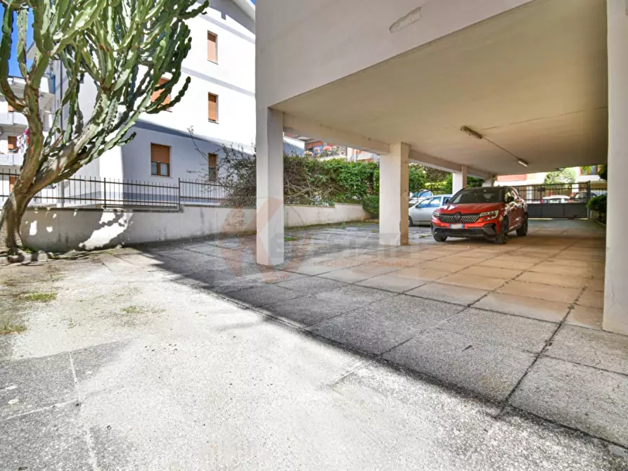 Immagine 36 di Appartamento in vendita  in via Barzini 4 a Sassari