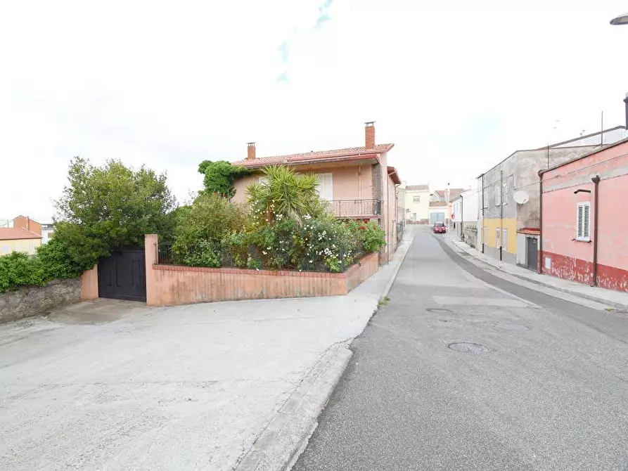 Immagine 36 di Casa semindipendente in vendita  in Via Nuoro 18 a Bonorva