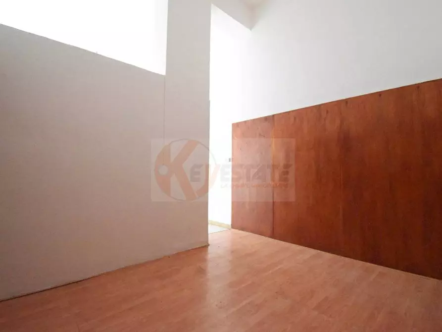 Immagine 6 di Locale commerciale in vendita  in Viale Umberto 117 a Sassari