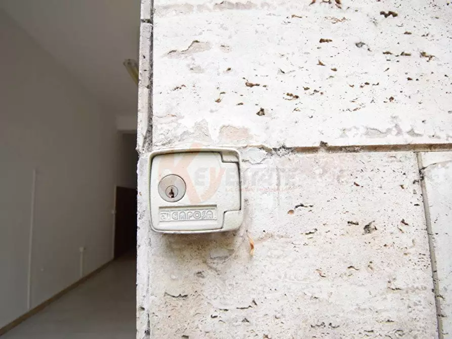 Immagine 8 di Locale commerciale in vendita  in Viale Umberto 117 a Sassari