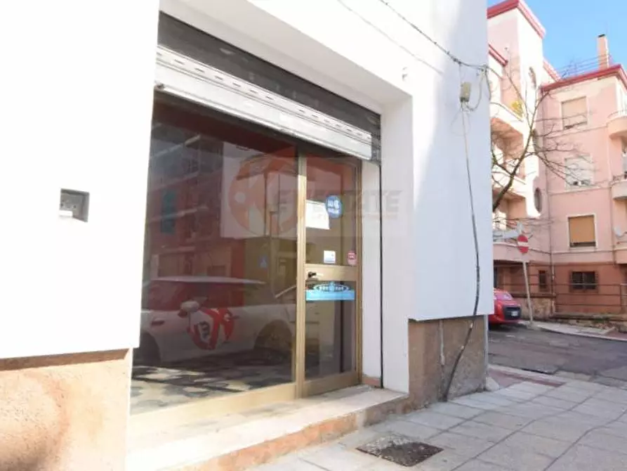 Immagine 19 di Locale commerciale in vendita  in VIA TRIESTE 20 a Nuoro