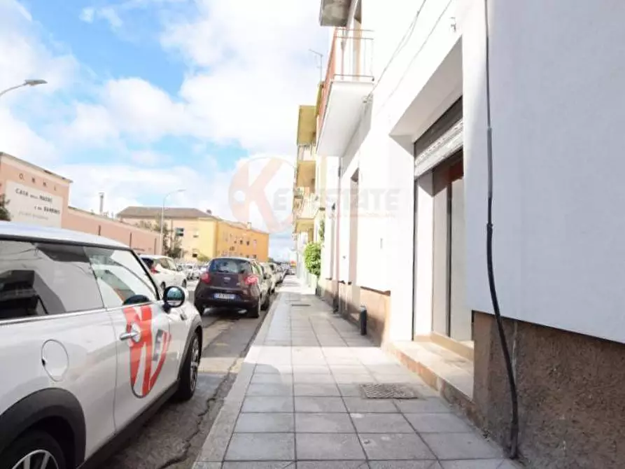 Immagine 20 di Locale commerciale in vendita  in VIA TRIESTE 20 a Nuoro