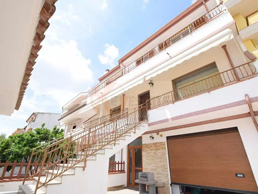 Immagine 64 di Villetta a schiera in vendita  in VIA CUCCA 46 a Nuoro