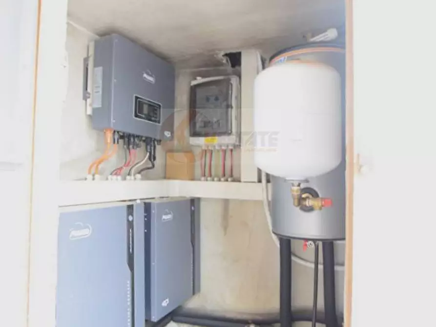 Immagine 67 di Villetta a schiera in vendita  in VIA CUCCA 46 a Nuoro