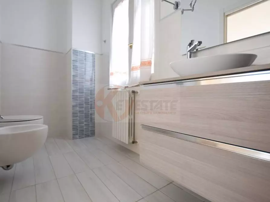 Immagine 41 di Villetta a schiera in vendita  in VIA CUCCA 46 a Nuoro