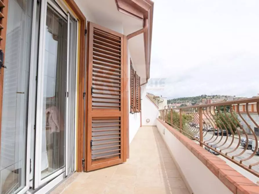 Immagine 40 di Villetta a schiera in vendita  in VIA CUCCA 46 a Nuoro