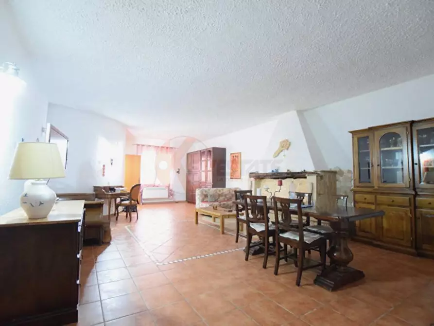 Immagine 57 di Villetta a schiera in vendita  in VIA CUCCA 46 a Nuoro