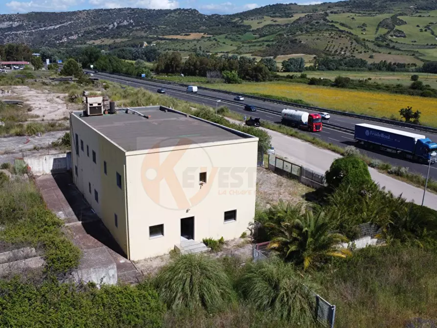 Immagine 33 di Capannone industriale in vendita  in zona industriale a Badesi